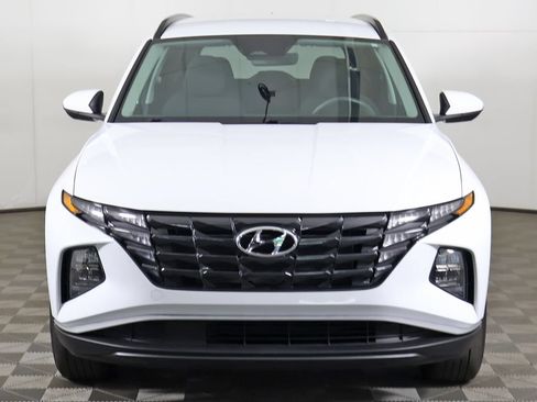 Used 2024 Hyundai Tucson SEL FWD image 11
