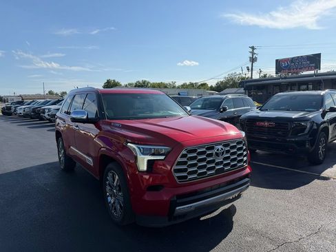 Used 2023 Toyota Sequoia Capstone AWD/4WD image 1