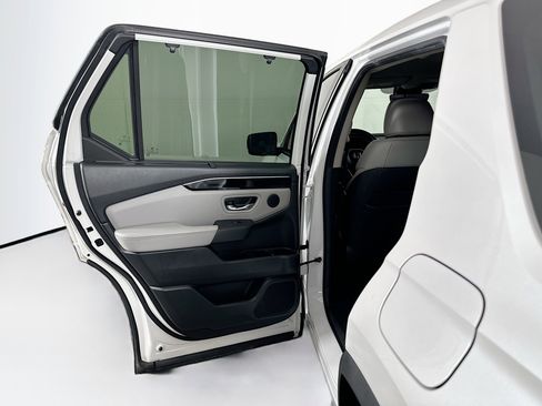 Used 2024 Honda Pilot EX-L image 25