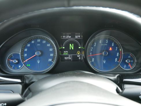 Used 2018 Maserati GranTurismo MC image 17