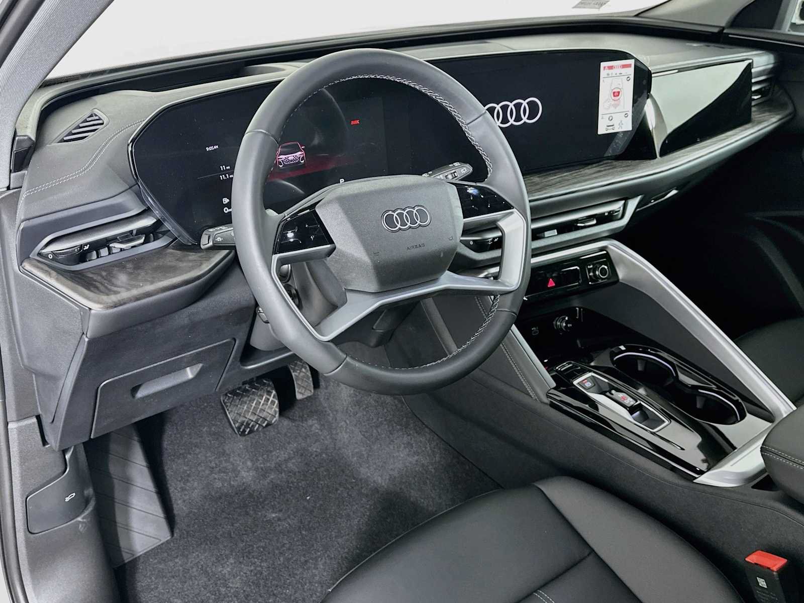 Certified 2025 Audi Q5 Premium w/ Premium Plus AWD/4WD image 9