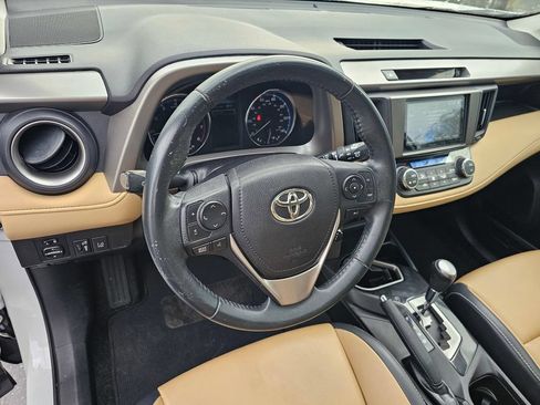 Used 2017 Toyota RAV4 Limited FWD image 15