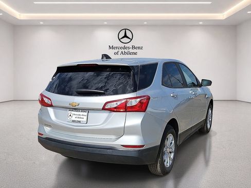 Used 2020 Chevrolet Equinox LS w/ LS Convenience Package FWD image 7