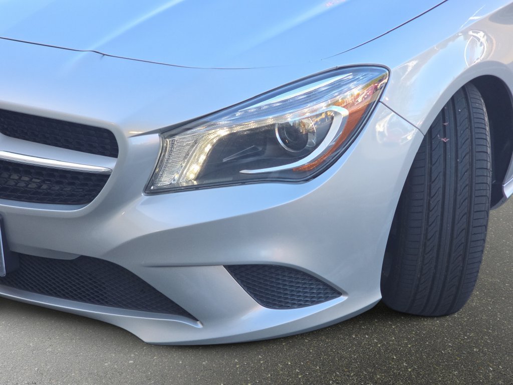 Used 2014 Mercedes-Benz CLA 250 image 33