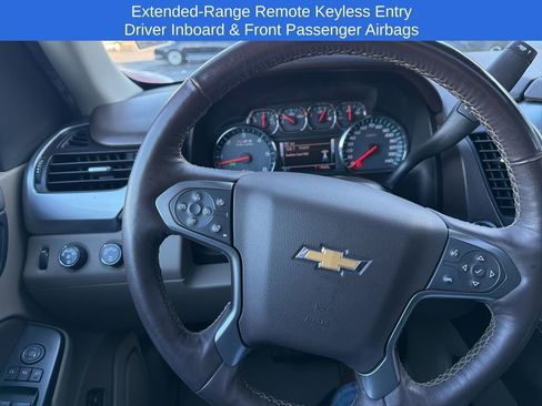 Used 2018 Chevrolet Suburban LT image 23