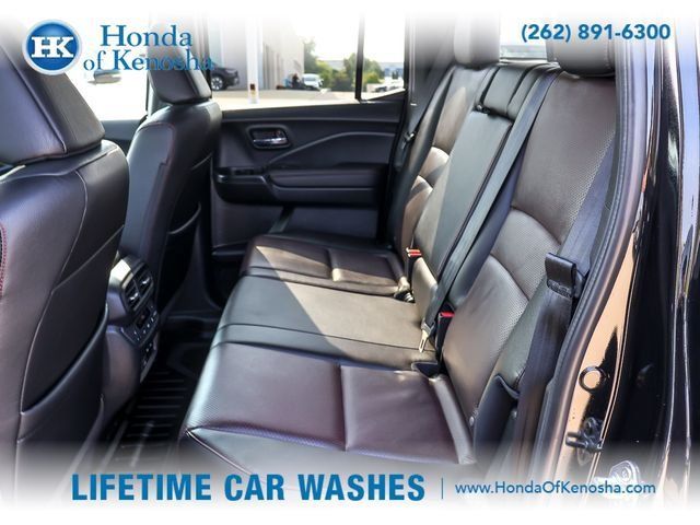 Certified 2024 Honda Ridgeline Black Edition image 12