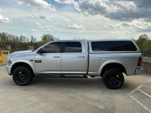 Used 2016 RAM 2500 Laramie w/ Sport Appearance Group image 3