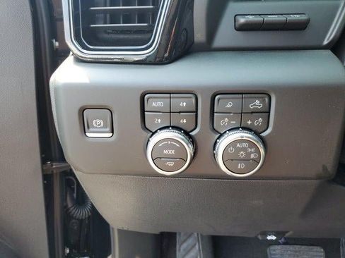 New 2026 GMC Sierra 1500 AT4X AWD/4WD image 30