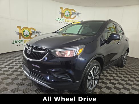 Used 2022 Buick Encore Preferred AWD/4WD image 3