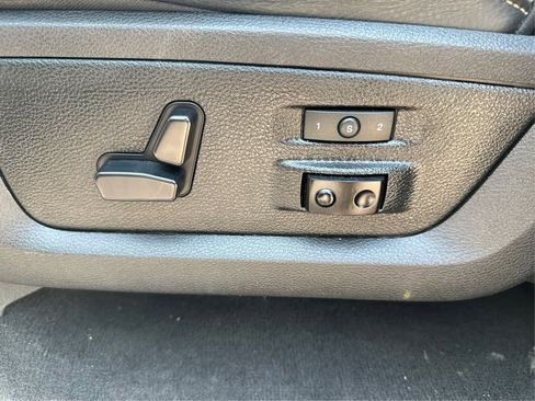 Used 2016 RAM 1500 Limited AWD/4WD image 17