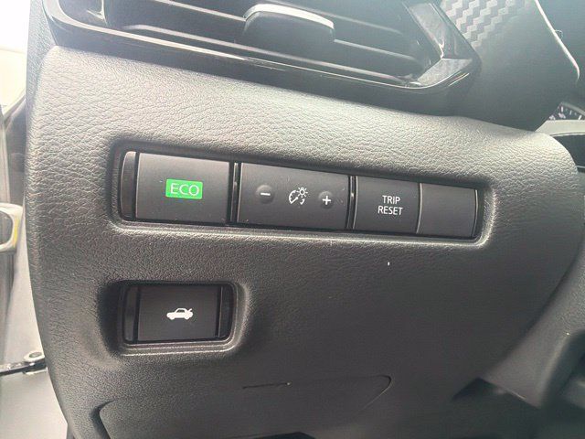 Used 2023 Nissan Sentra SV w/ All-Weather Package FWD image 15