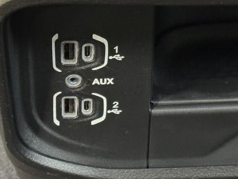 Used 2024 RAM 2500 Big Horn w/ Bed Utility Group image 35