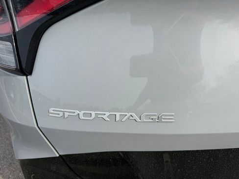 Certified 2023 Kia Sportage SX image 14