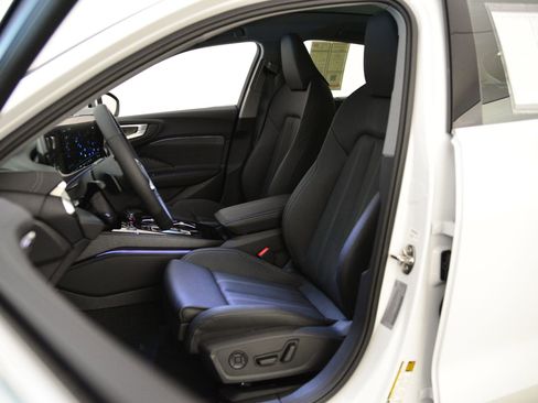 New 2025 Audi A5 2.0T Premium Plus w/ Premium Plus image 4