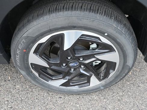 Certified 2025 Subaru Crosstrek 2.5i Limited w/ Popular Package #3A image 18