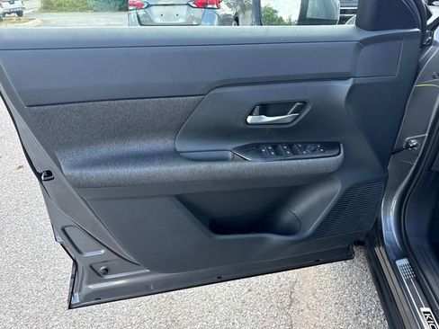 New 2025 Nissan Kicks SV w/ SV Premium Package image 21