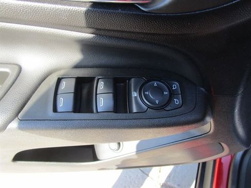 Used 2022 Chevrolet Equinox LT image 11