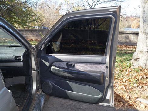 Used 2003 Nissan Pathfinder SE image 23