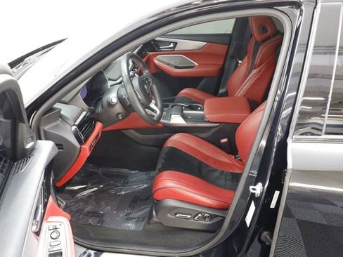 Used 2023 Acura MDX A-Spec image 7