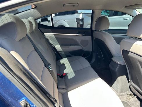 Used 2020 Hyundai Elantra SEL FWD image 25
