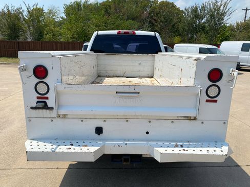 Used 2016 Chevrolet Silverado 3500 W/T image 4