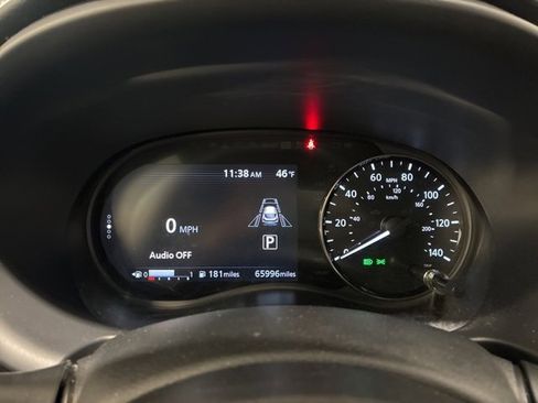 Used 2022 Nissan Kicks SV image 19