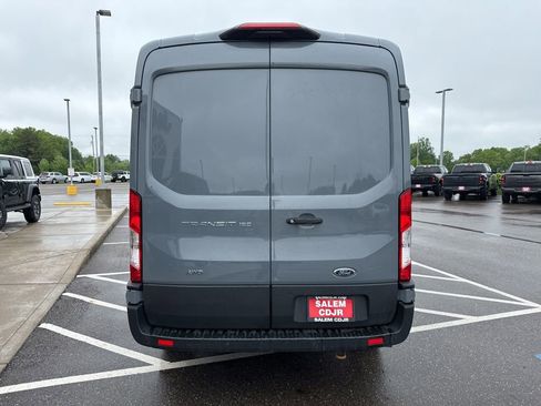 Used 2022 Ford Transit 150 Medium Roof AWD image 7
