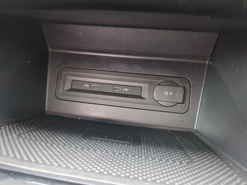 Certified 2022 Volkswagen Atlas SE image 22