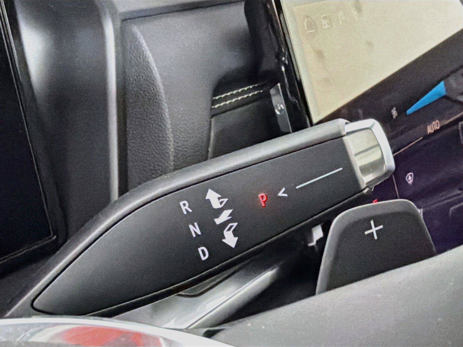 Used 2025 GMC Terrain Elevation w/ Elevation Premium Package AWD/4WD image 23