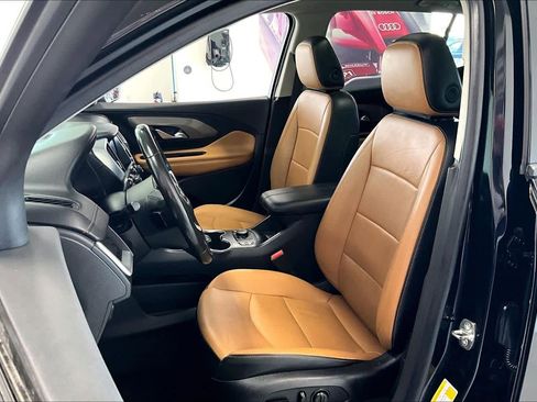 Used 2019 GMC Terrain SLT w/ Infotainment Package II AWD/4WD image 9