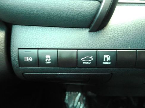 Used 2023 Toyota Camry SE w/ Convenience Package image 35