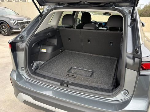 New 2025 Volkswagen Tiguan S image 7