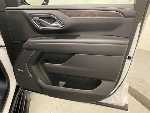 Used 2024 Chevrolet Tahoe LT AWD/4WD image 27