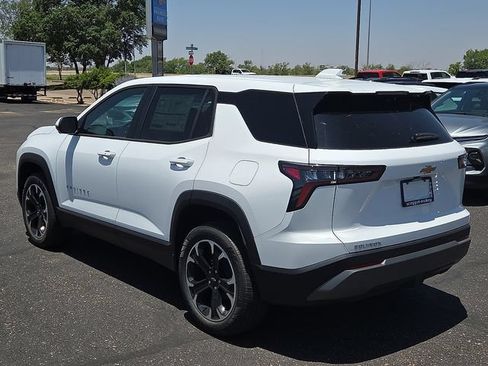 New 2026 Chevrolet Equinox LT w/ Safety and Technology Package FWD image 3