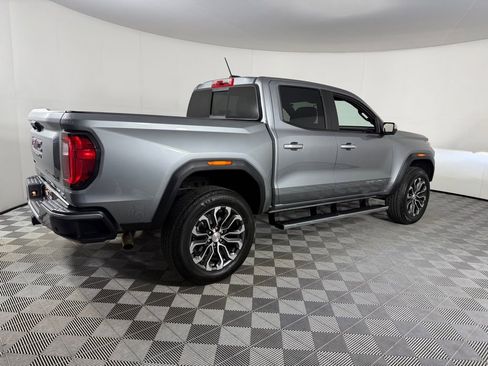 Used 2024 GMC Canyon Denali AWD/4WD image 10