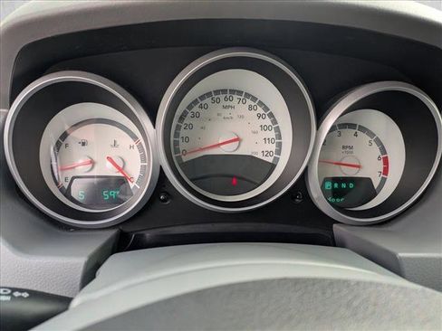 Used 2009 Dodge Grand Caravan SE image 10