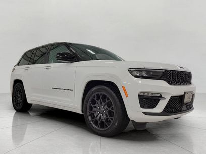 Used 2025 Jeep Grand Cherokee Summit w/ Obsidian Package