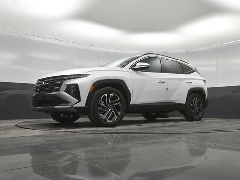 New 2026 Hyundai Tucson Limited AWD/4WD image 36