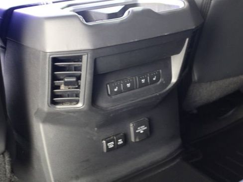 Used 2024 Toyota Tundra Platinum image 19