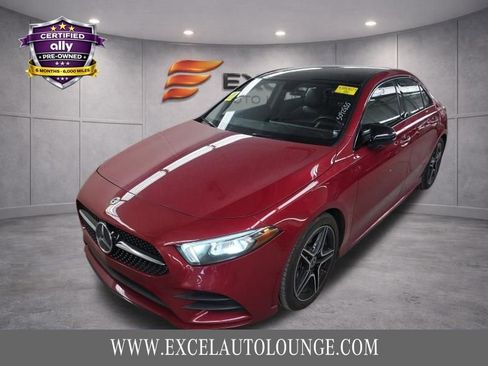 Used 2022 Mercedes-Benz A 220 4MATIC image 1