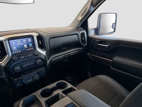 Used 2020 Chevrolet Silverado 2500 LT w/ Advanced Trailering Package AWD/4WD image 19