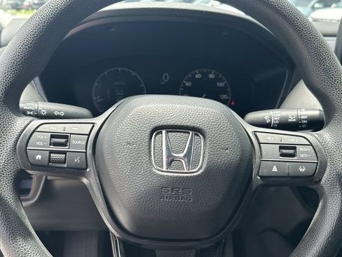 Used 2024 Honda HR-V LX image 16