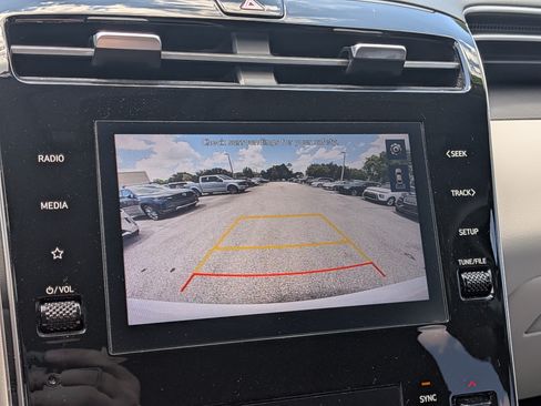 Used 2024 Hyundai Tucson SEL FWD image 32