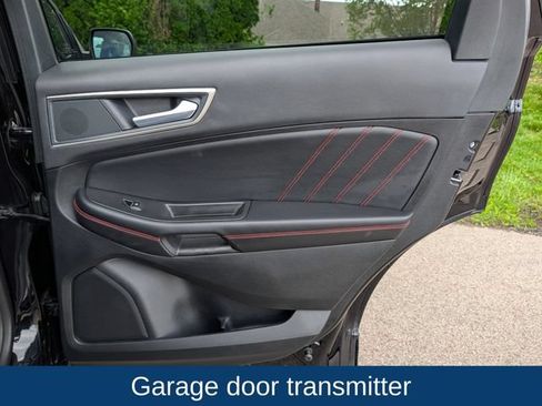 Used 2024 Ford Edge ST-Line w/ Class II Trailer Tow Package AWD/4WD image 39