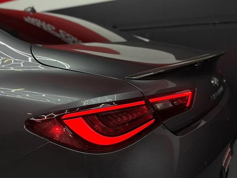 Used 2019 INFINITI Q60 Red Sport 400 w/ Cargo Package RWD image 4
