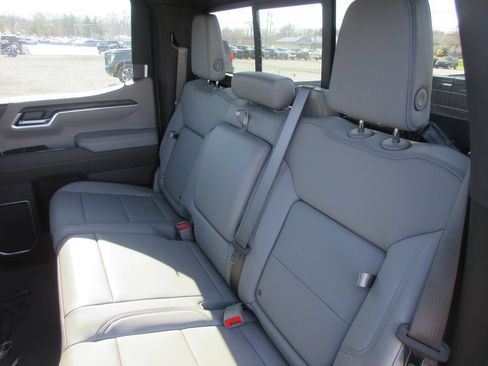 New 2026 GMC Sierra 1500 SLT w/ SLT Premium Plus Package AWD/4WD image 17
