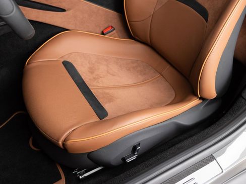 Certified 2024 Ferrari Roma image 42