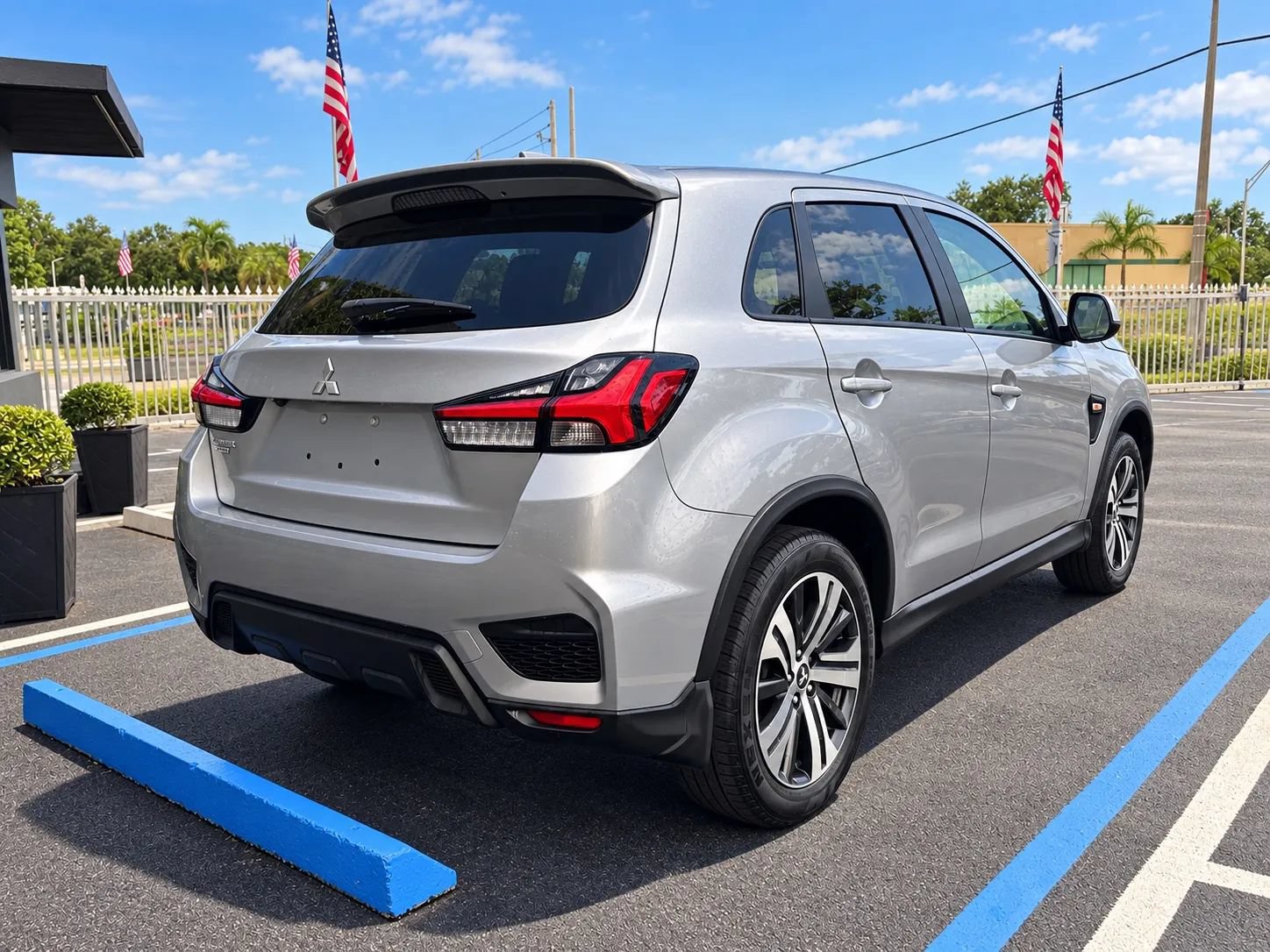 Used 2023 Mitsubishi Outlander Sport AWD image 7