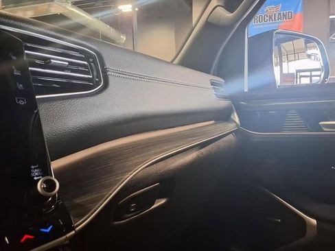 Used 2024 Jeep Wagoneer L Series II w/ Flexible Seating Group image 26