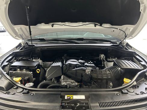 Used 2020 Jeep Grand Cherokee SRT image 29